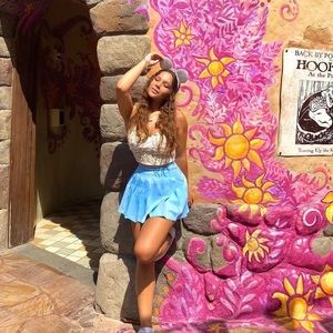 Light blue skirt (Cinderella DisneyBound)💍🧹